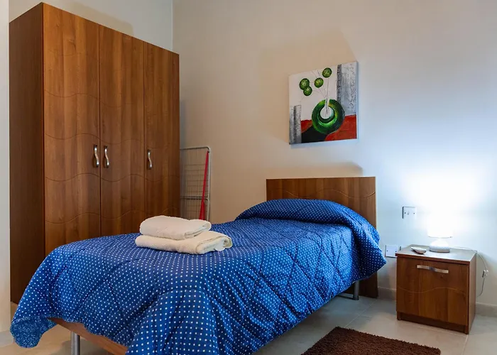Your Quiet Retreat In Marsalforn